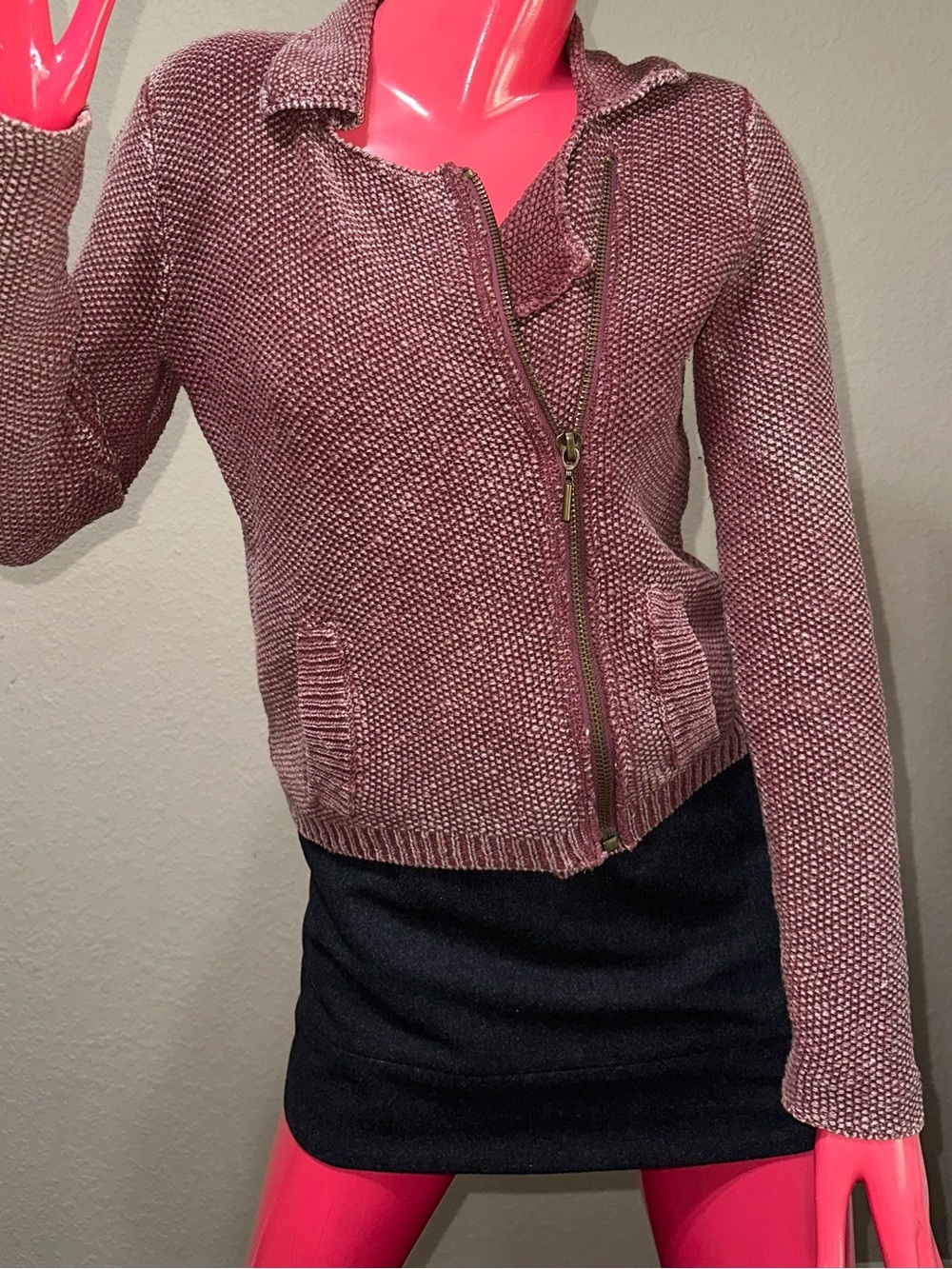 Textured Mauve Knit Zip-Front Cardigan